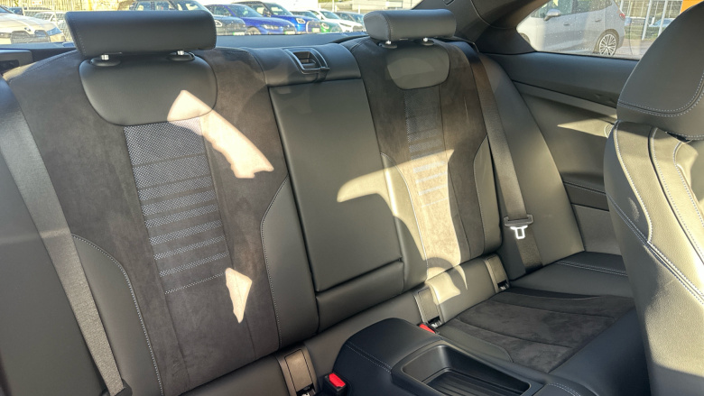 BMW 2 Series 220i M Sport 2dr Step Auto Petrol Coupe